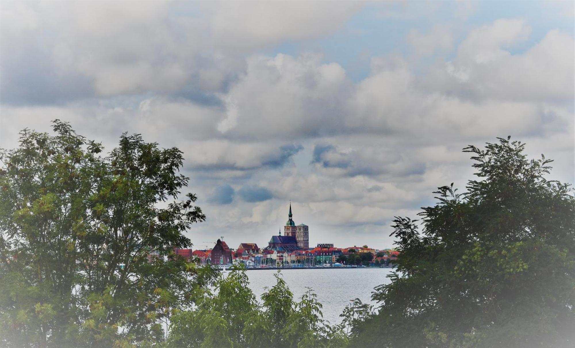 Ferienwohnung Sundueberblick - 150 Meter Zum Strand Altefähr Buitenkant foto
